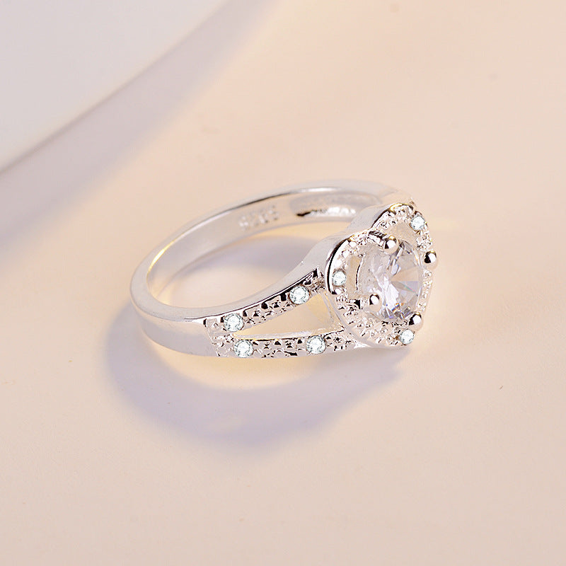 Venta al por mayor Corazón Diamante Anillos Plateados Cobre